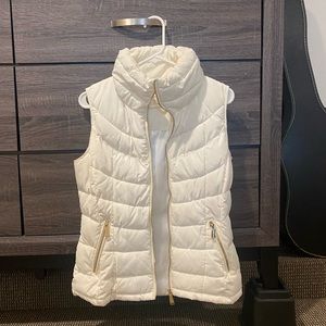 Calvin Klein creme puff vest with gold zipper